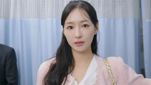 Five Hearts Under One Roof season 2 screenshot 5