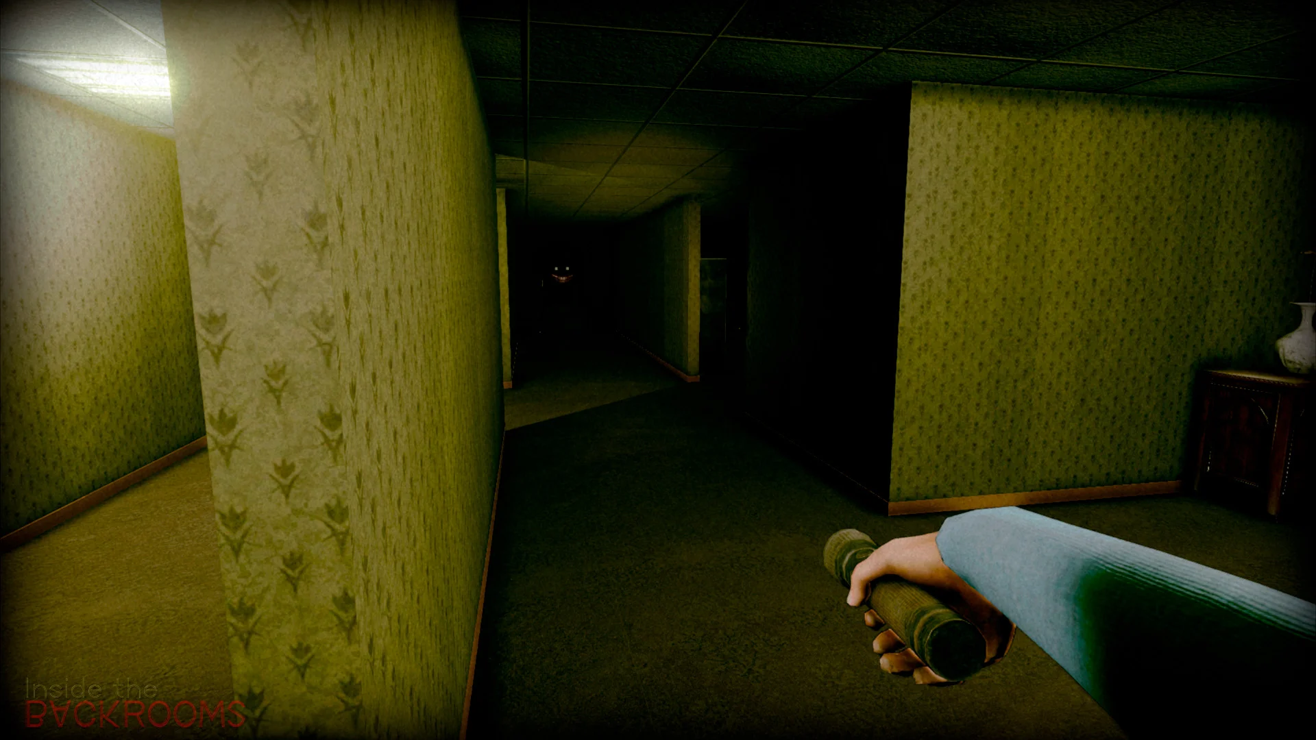 Inside the Backrooms screenshot 8
