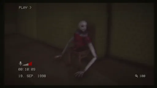 The Backrooms 1998 - Found Footage Survival Horror Game screenshot 8